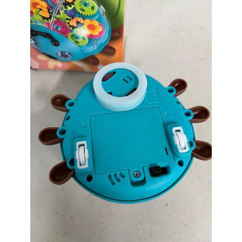 YJ Toys Blue‎ Ladybug Gear Toy YJ-3039 Clear Dome Mechanical Moving Beetle NEW